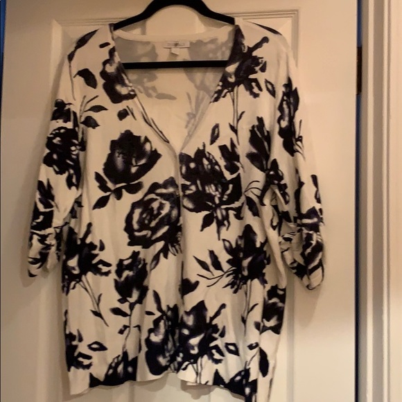 Roz & Ali Sweaters - Women’s sweater